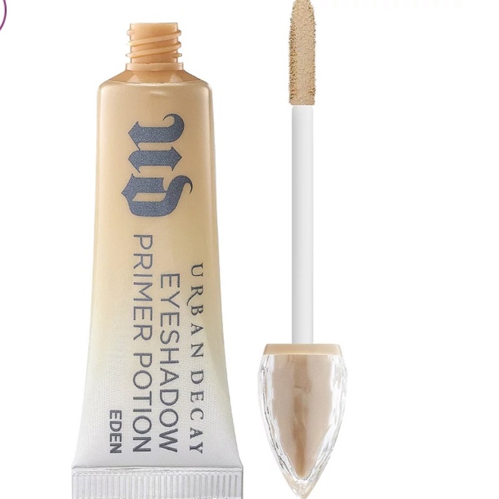 Urban Decay Nude Matte Eyeshadow Primer Potion